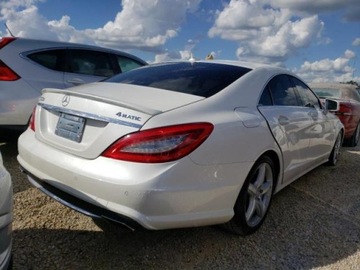 MERCEDES CLS 550 AMG W218 VÍKO KUFRU KUFRU 799