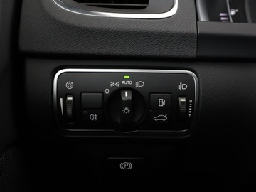 Volvo V60 I Kombi Facelifting 2.0 D2 DRIVE-E 120KM 2017 Volvo V60 Linje Svart D2 skóra navi PDC grzane, zdjęcie 30