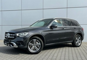Mercedes GLC C253 SUV Plug-In 2.0 300e 320KM 2020 Mercedes-Benz GLC 4 Matic Plug-In Skora Navi Kamera Full Led FV23, zdjęcie 1