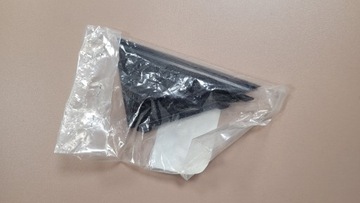 VRSTVA DVEŘE HYUNDAI ELANTRA 838403X001