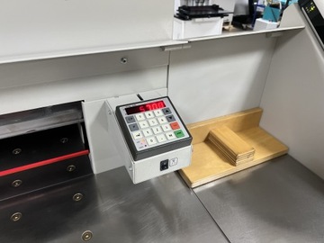 Гильотина для резки бумаги EBA 551-06 LT