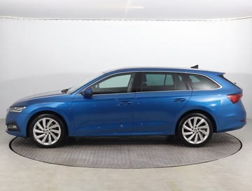 Skoda Octavia IV 2021 Skoda Octavia 1.4 TSI iV, Salon Polska, zdjęcie 2