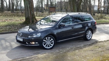Volkswagen Passat B7 Variant 2.0 TDI CR DPF BlueMotion 170KM 2012 PASSAT .. Panorama .. Klimatronik .. Kamera .. Nawigacja .. 2 x PDC ..