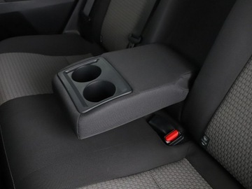 Toyota Auris II Hatchback 5d Facelifting 1.8 Hybrid 136KM 2017 Toyota Auris Edition-S+ kamera grzane fotele, zdjęcie 36