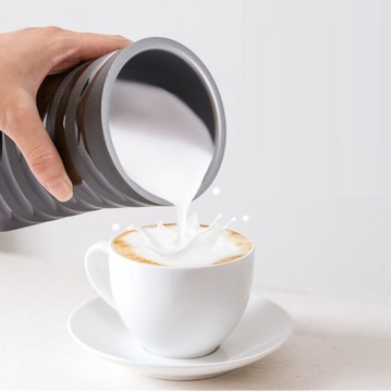 ВСТАВКА МОЛОКА, НАГРЕВАТЕЛЬ