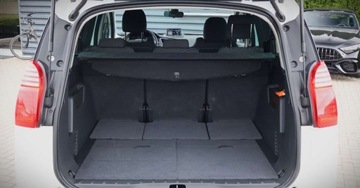 Peugeot 5008 I Minivan Facelifting 1.6 BlueHDi 120KM 2016 Peugeot 5008 (Nr.213) 1.6 HDI Nawigacja Klimatyzacja Tempomat Parktronik G, zdjęcie 18