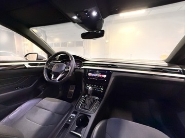 Volkswagen Arteon Fastback Facelifting 2.0 TDI 200KM 2021 Volkswagen Arteon Shooting Brake R-Line, Salon Pol, zdjęcie 28