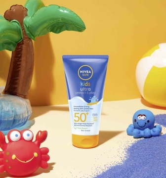 Детский солнцезащитный бальзам NIVEA SUN SPF 50+.