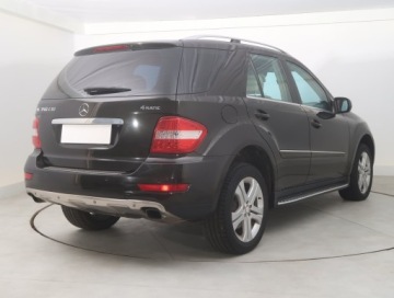 Mercedes Klasa M W164 Off-roader Facelifting 3.0 V6 (350 CDI) 231KM 2010 Mercedes ML ML 350 CDI, Salon Polska, 227 KM, zdjęcie 4