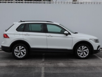 Volkswagen Tiguan II SUV Facelifting 2.0 TSI 190KM 2022 VW Tiguan 2.0 TSI, Salon Polska, 1. Właściciel, zdjęcie 5