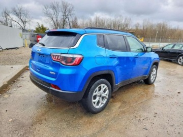 Jeep Compass II 2025 Jeep Compass Latitude 2025 2.0 Benzyna 200KM, zdjęcie 3