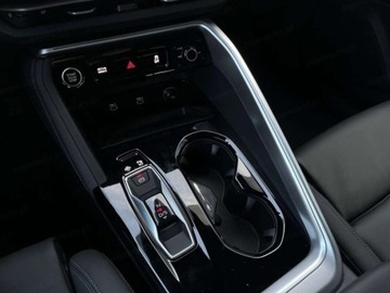 Audi Q5 II SUV Facelifting 2.0 40 TDI 204KM 2025 AUDI Q5 TDI quattro S line Suv 2.0 204KM 2025, zdjęcie 12