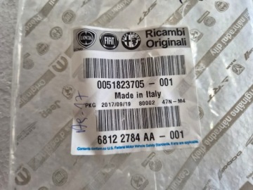 Крепление выхлопной системы 51823705 / 68122784AA Alfa Romeo 159 Brera