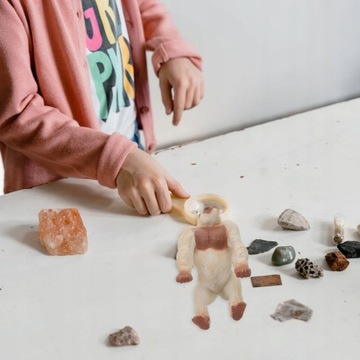 Лесная игрушка детская фигурка шимпанзе