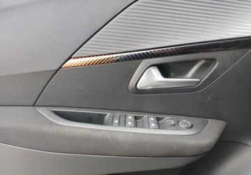 Peugeot 208 II e-208 Elektryczny 136KM 2023 Peugeot 208 94 e-208 50kWh ACTIVE 136 KM Serwis w ASO Gwarancja FV23, zdjęcie 22