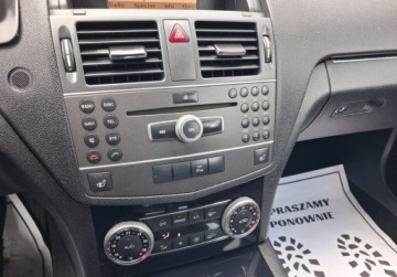Mercedes Klasa C W204 Kombi T204 2.2 220CDI BlueEfficiency 170KM 2011 Mercedes-Benz Klasa C bezwypadekz Niemiec NAVIjedzie jak nowe 2.1 Diesel, zdjęcie 16