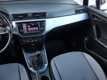 Seat Arona Crossover 1.0 EcoTSI 95KM 2021 Seat Arona 1.0 TSI, Salon Polska, Serwis ASO, zdjęcie 7