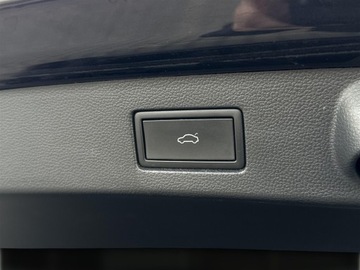 Volkswagen Arteon Fastback Facelifting 2.0 TDI 200KM 2022 Volkswagen Arteon 2.0TDI 200KM 4Motion R-Line DSG, zdjęcie 31