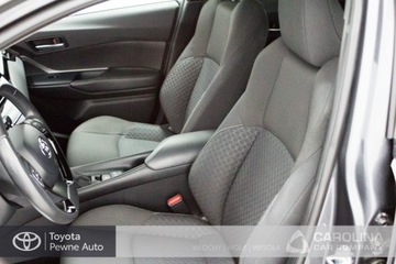 Toyota C-HR I Crossover Facelifting 1.8 Hybrid 122KM 2020 Toyota C-HR 1.8 Hybrid Comfort, zdjęcie 11