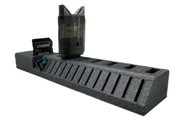 Органайзер для USB-накопителей, карт SD и MicroSD — 8 USB, 8 SD и 15 MicroSD