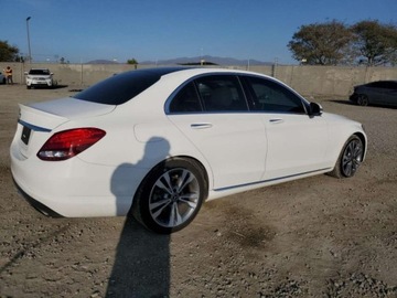 Mercedes Klasa C W205 2018 Mercedes-Benz Klasa C 2018 MERCEDES-BENZ C 300 2.0 Benzyna 241KM, zdjęcie 5