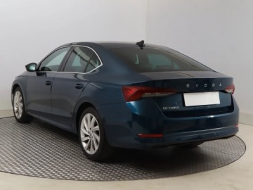 Skoda Octavia III Liftback Facelifting 1.5 TSI ACT 150KM 2020 Skoda Octavia 1.5 TSI, Salon Polska, Skóra, Navi, zdjęcie 3