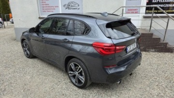 BMW X1 F48 Crossover xDrive25i 231KM 2017 BMW X1 2,0 benzyna 231 KM X-drive automat M-pakiet 2.0 Benzyna 231KM, zdjęcie 3