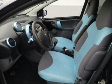 Peugeot 107 2008 Peugeot 107 1.0 16V 66KM Klimatyzacja Isofix, zdjęcie 15