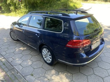 Volkswagen Passat B7 Variant 1.6 TDI CR DPF BlueMotion 105KM 2013 Volkswagen Passat Climatronic Podgrzewane fotele, zdjęcie 3