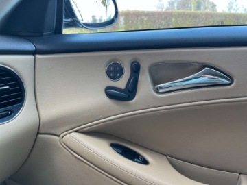 Mercedes CLS W219 Coupe 5.0 V8 (500) 306KM 2005 Mercedes-Benz CLS 5.0 benzyna 306 KM automat zarej w PL zadbany mozliw, zdjęcie 15