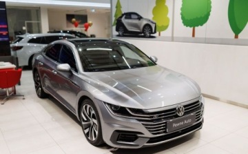 Volkswagen Arteon Fastback 2.0 TSI 272KM 2019 Volkswagen Arteon 2.0 TSI 4Motion R-Line DSG 2.0 Benzyna 272KM, zdjęcie 3