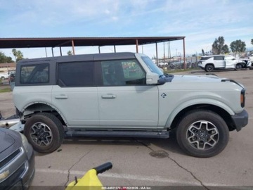 Ford Bronco VI 2024 Ford Bronco Outer Banks 2024 2.7 Benzyna 315KM, zdjęcie 6