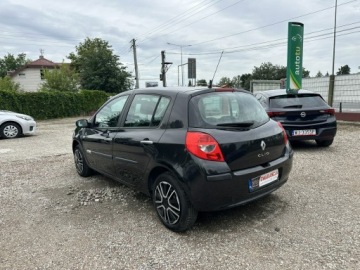 Renault Clio III Hatchback 5d 1.2 i 16V 75KM 2008 Renault Clio 1.2 benzyna 75 KM/Klima/Isofix/5 D, zdjęcie 6