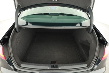 Audi A4 B8 Limousine Facelifting 2.0 TDI 143KM 2012 Audi A4 2.0 TDI, 1. Właściciel, Automat, Skóra, zdjęcie 17