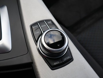 BMW Seria 3 F30-F31-F34 Touring Facelifting 1.5 318i 136KM 2017 BMW 3 318 i, Salon Polska, Automat, Navi, Klima, zdjęcie 18