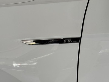 Volkswagen Passat B8 Limousine Facelifting 2.0 TDI SCR 150KM 2020 Volkswagen Passat 2.0TDI 150KM DSG R-Line Virtual LIFT Full LED VAT23 SSU, zdjęcie 29