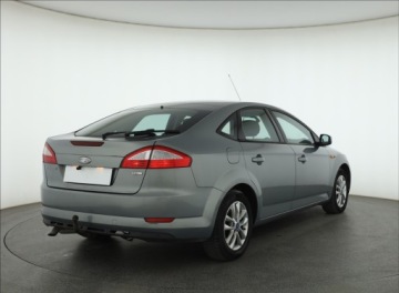 Ford Mondeo IV Sedan 1.8 Duratorq TDCi 125KM 2009 Ford Mondeo 1.8 TDCi, HAK, Klima, Klimatronic,ALU, zdjęcie 4