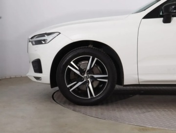 Volvo XC60 II Crossover T5 250KM 2019 Volvo XC60 B5 AWD, Salon Polska, Serwis ASO, 4X4, zdjęcie 14