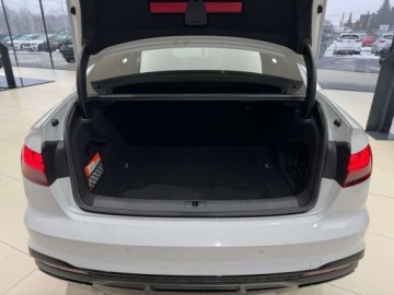 Audi A4 B9 Limousine Facelifting 2.0 35 TFSI 150KM 2023 Audi A4 Limousine 35 TFSI S Line S Tronic Ambiente Podgrzewane fotele L, zdjęcie 16