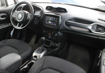 Jeep Renegade SUV Facelifting 1.3 GSE T4 Turbo 150KM 2019 Jeep Renegade 1.3 GSE T4 Turbo Limited FWD SS aut 1.3 Benzyna 150KM, zdjęcie 8
