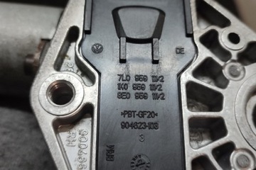 MOTOREK PŘEDNÍHO PRAVÉHO SEDADLA AUDI Q7 (4L) 0130002529 3.0L GASOLINE