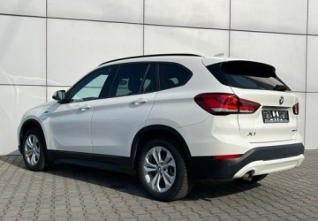 BMW X1 F48 Crossover Plug-In 1.5 25e 220KM 2022 BMW X1 xDrive Plug-In PDC Led Automat FV23 1.5 Hybryda Plug-in, zdjęcie 10