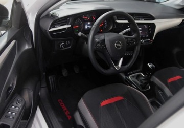 Opel Corsa F Hatchback 5d 1.5 Diesel 102KM 2021 Opel Corsa 1.5 Diesel 102 KM 1.5 Diesel 102KM, zdjęcie 17