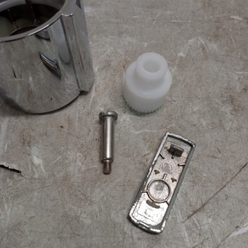 N8 Grohe 47744000 Grohtherm 2000 Держатель смесителя