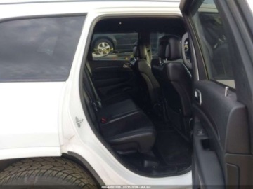 Jeep Grand Cherokee IV 2018 Jeep Grand Cherokee Altitude 2018 3.6 Benzyna 293KM, zdjęcie 12
