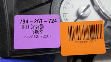 CHRYSLER 300C PŘÍSTROJOVÁ DESKA BUDÍKY 04836990AA P04602492AK