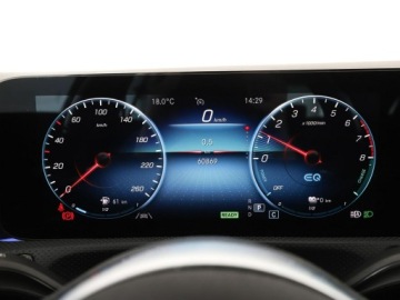 Mercedes CLA C118/X118 Shooting Brake Plug-In 1.3 250e 218KM 2020 Mercedes CLA 250 FV23% PHEV full LED, zdjęcie 22