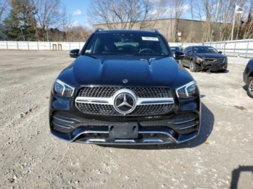 Mercedes GLE V167 2023 Mercedes-Benz GLE 2023, 2.0L, 4x4, od ubezpieczalni 2.0 Benzyna 255KM, zdjęcie 1