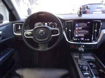 Volvo V60 II  2019 VOLVO V60-T6 Salon PL, zdjęcie 17