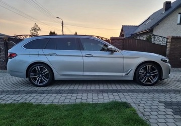 BMW Seria 5 G30-G31 Touring Facelifting 3.0 530d 286KM 2021 BMW Seria 5 Lift 3.0D 286 PS Mild hybrid Zadbane Niski przebieg Serwis ASO, zdjęcie 2